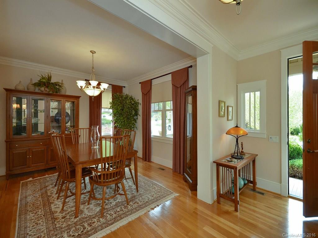 4 Applewood Drive - Photo 2