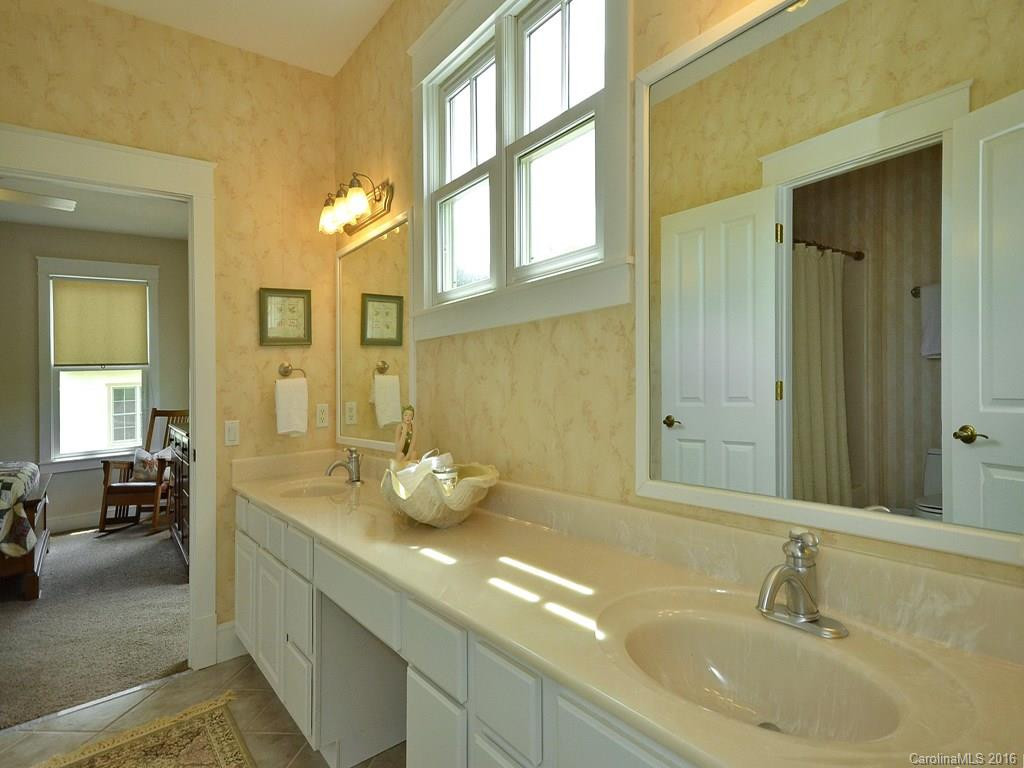 4 Applewood Drive - Photo 14