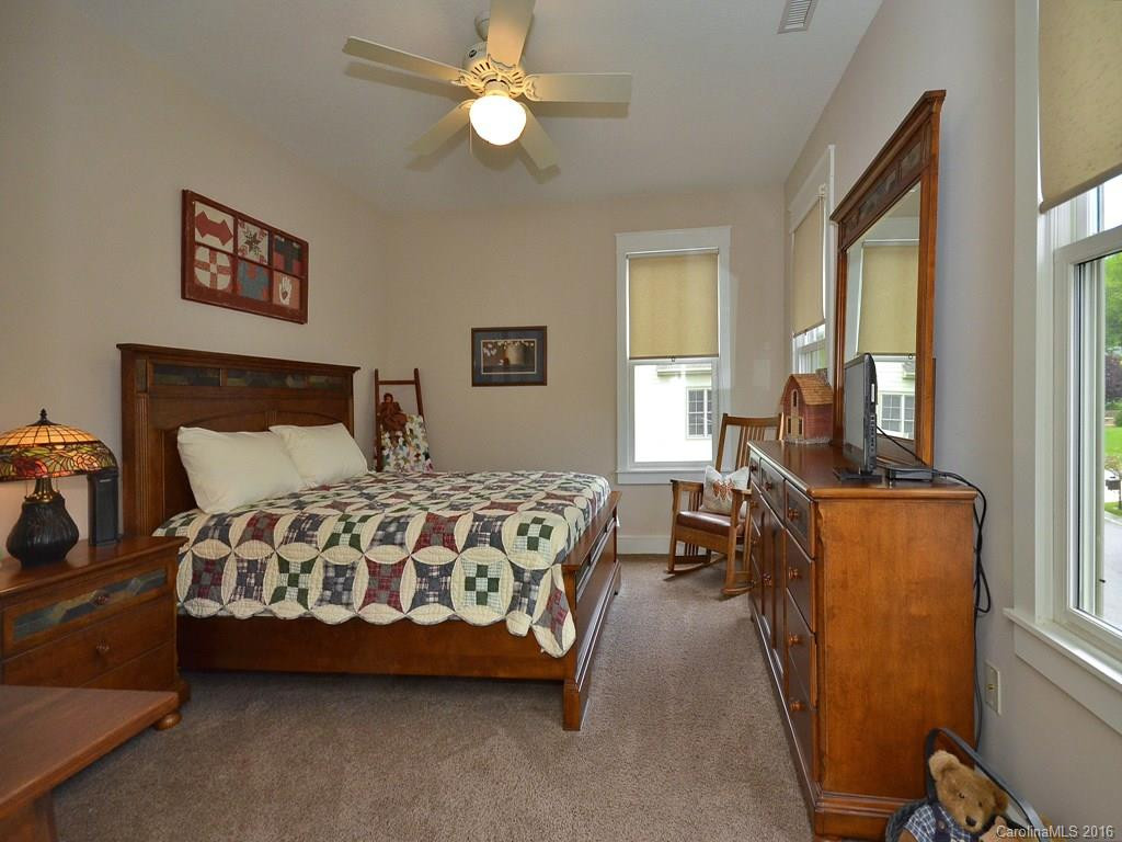 4 Applewood Drive - Photo 15