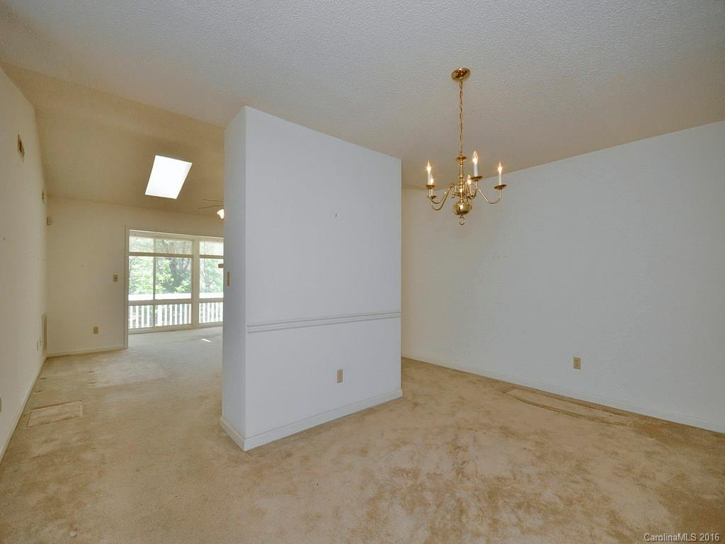 702 Woodlea Court #702 - Photo 5