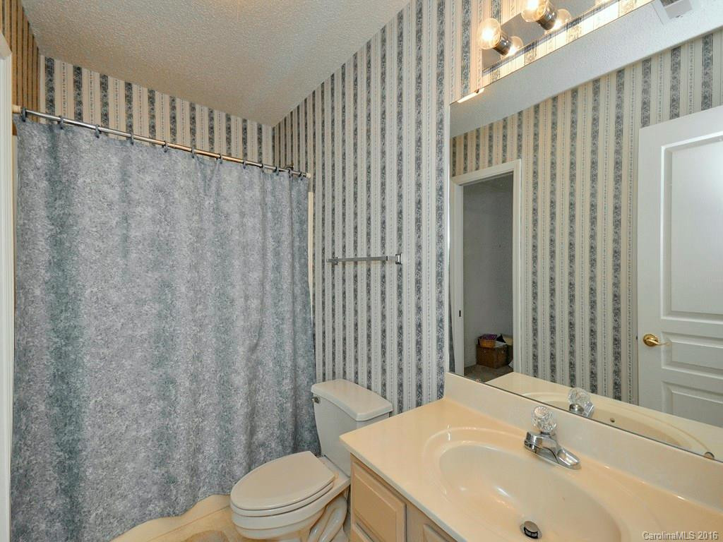 702 Woodlea Court #702 - Photo 7