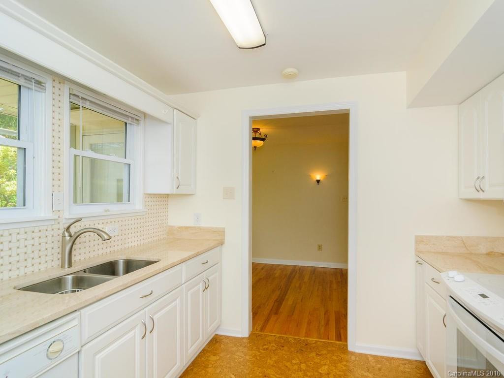 8 Arbor Meadow Lane - Photo 10