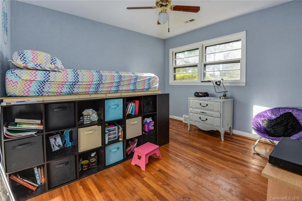 17 Dogwood Terrace - Photo 14