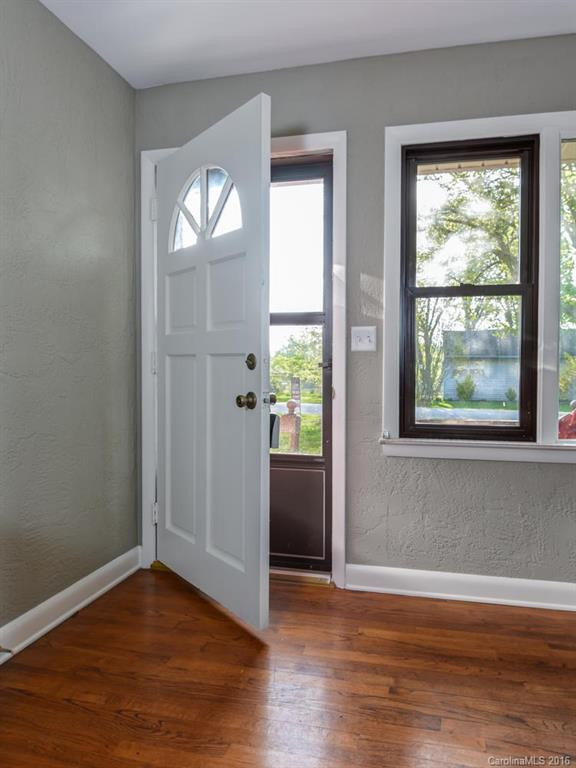 17 Dogwood Terrace - Photo 3