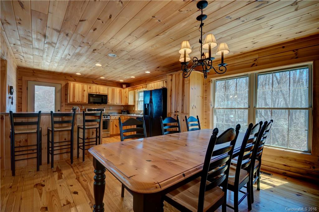 153 Tall Oaks Drive - Photo 7