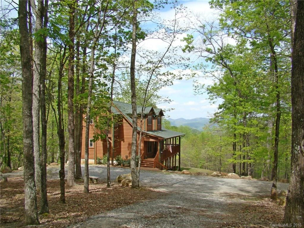 286 Mountain Lookout Drive