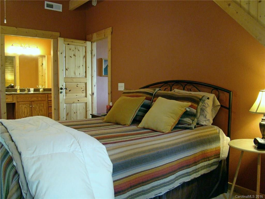 286 Mountain Lookout Drive - Photo 11