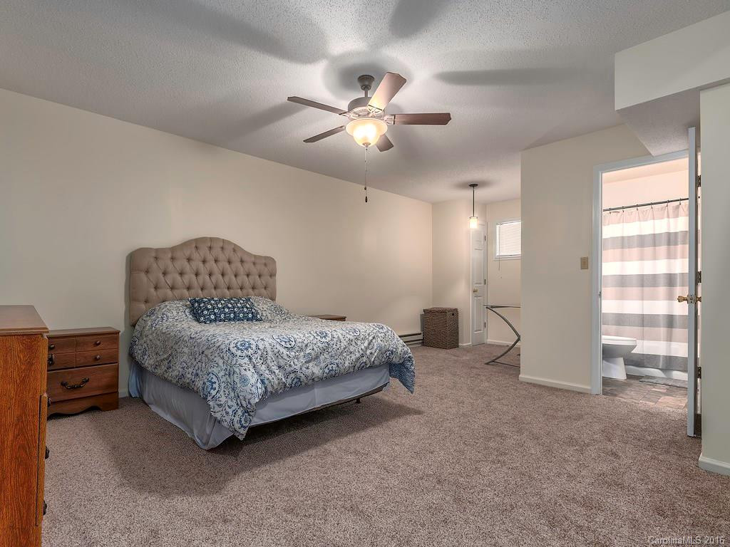 466 Royal Pines Drive - Photo 11