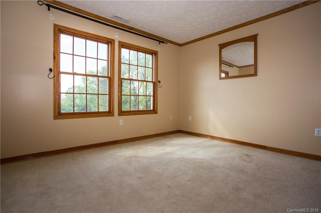 36 Long Meadows Drive - Photo 17