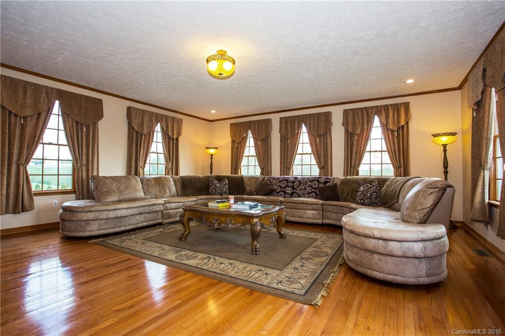 36 Long Meadows Drive - Photo 6