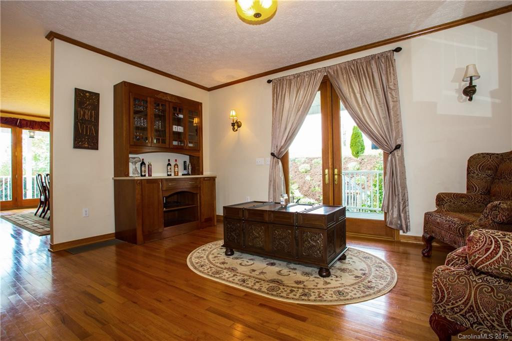 36 Long Meadows Drive - Photo 7