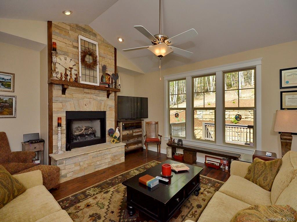 90 Greenwells Glory Drive - Photo 6