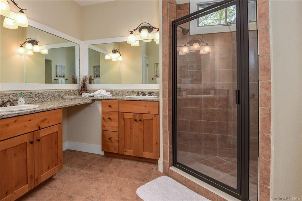 31 Whispering Falls Court #73 - Photo 12