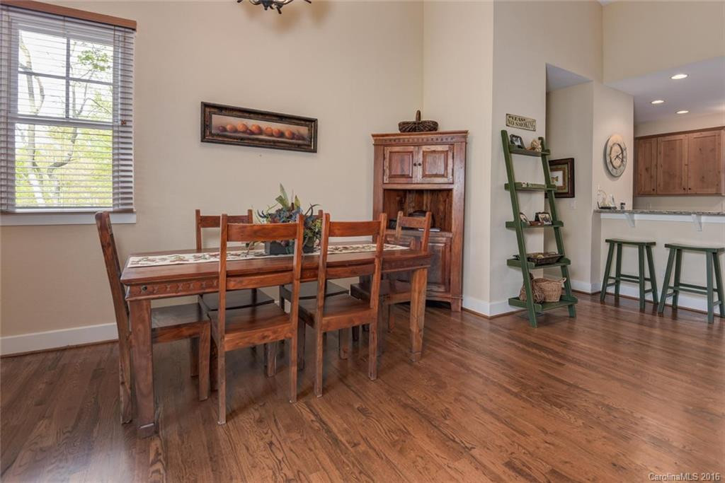 31 Whispering Falls Court #73 - Photo 5