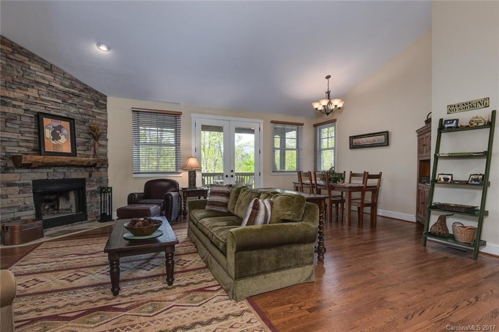 31 Whispering Falls Court #73 - Photo 6