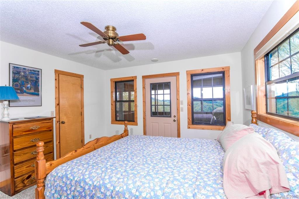 302 Cove Road - Photo 11