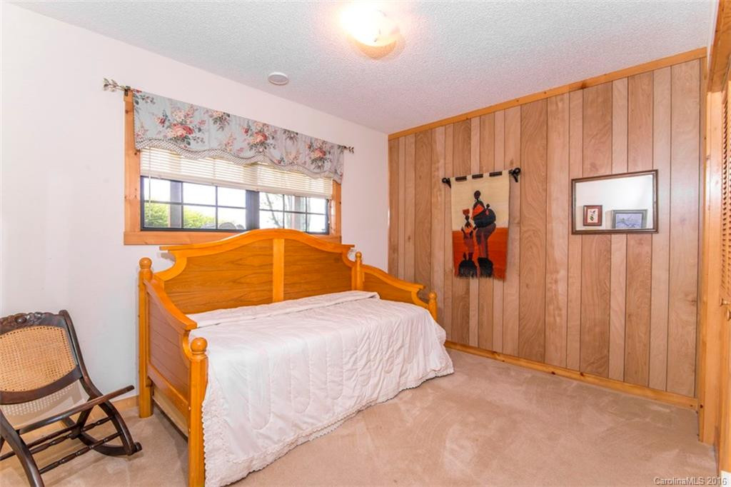 302 Cove Road - Photo 10