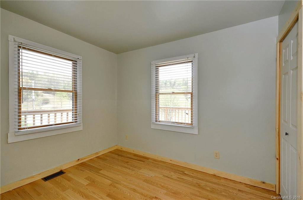 92 Arrowood Road - Photo 7