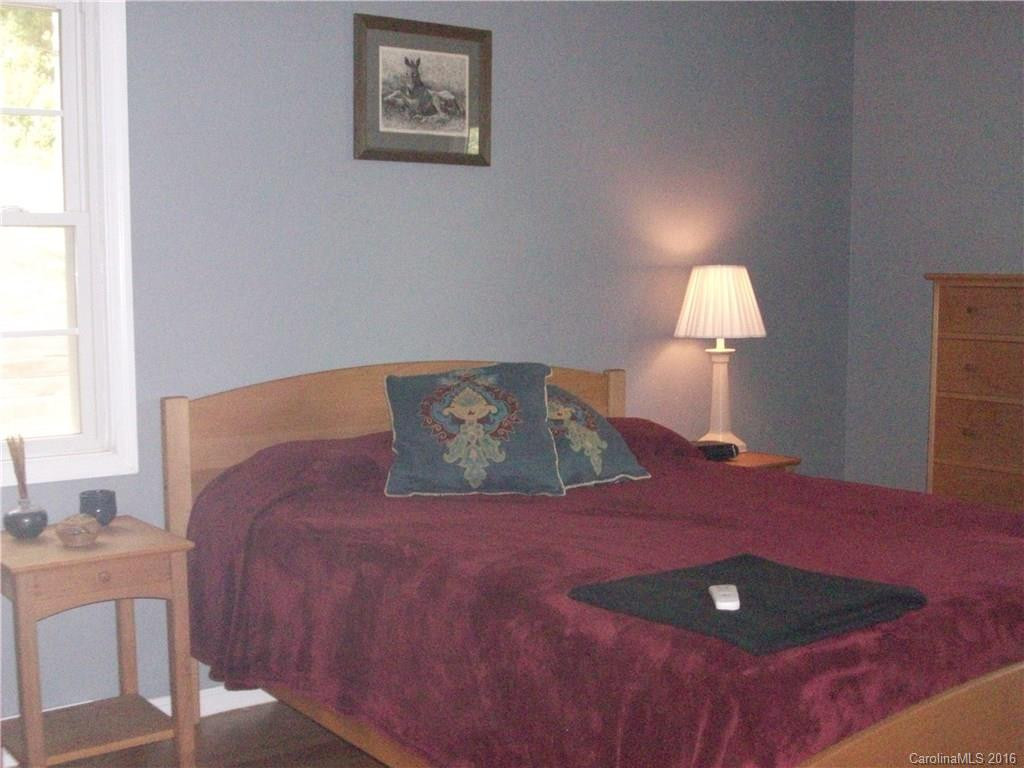 9 Hillview Circle #21 - Photo 13