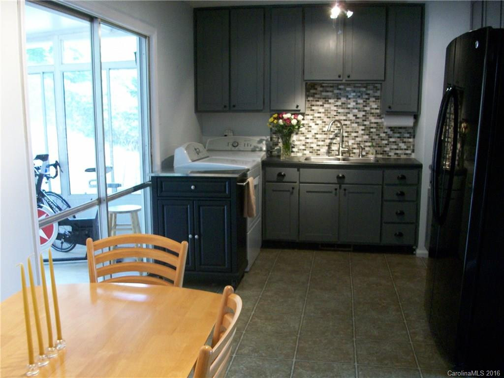 9 Hillview Circle #21 - Photo 5