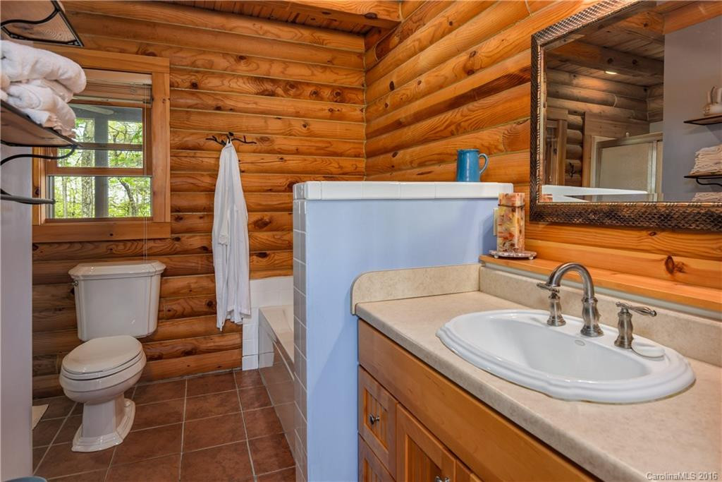 633 Whites Lake Boulevard - Photo 14