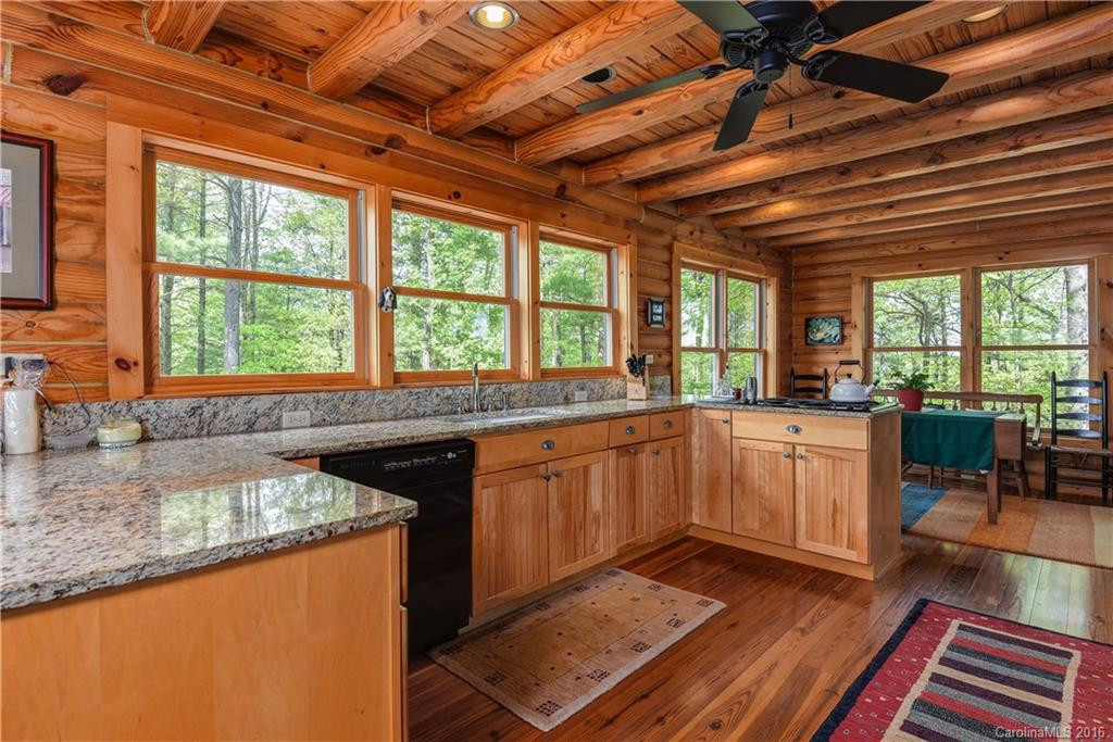 633 Whites Lake Boulevard - Photo 10