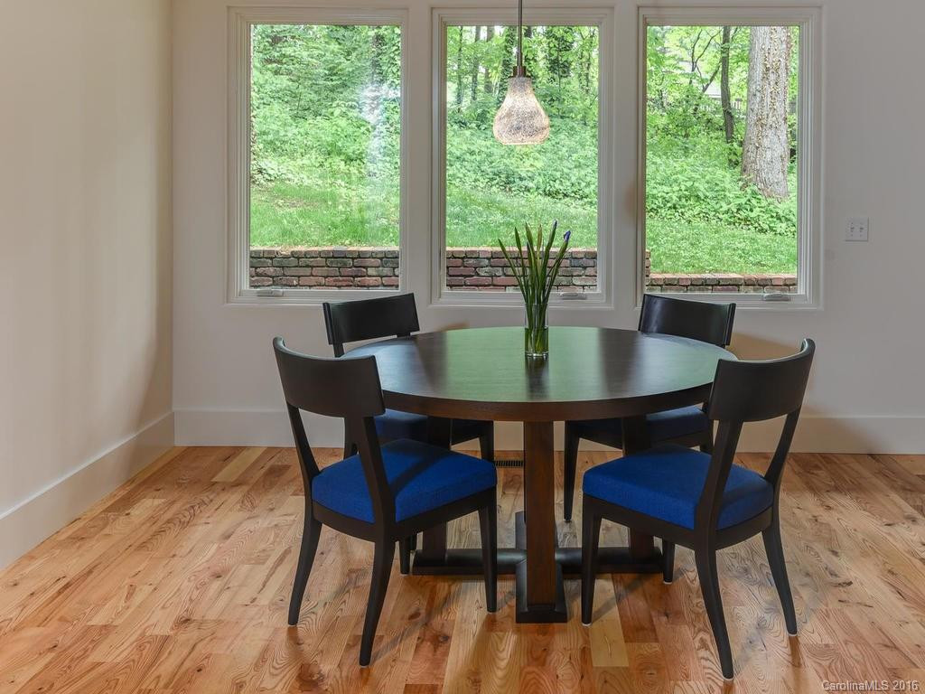31 Griffing Circle - Photo 8