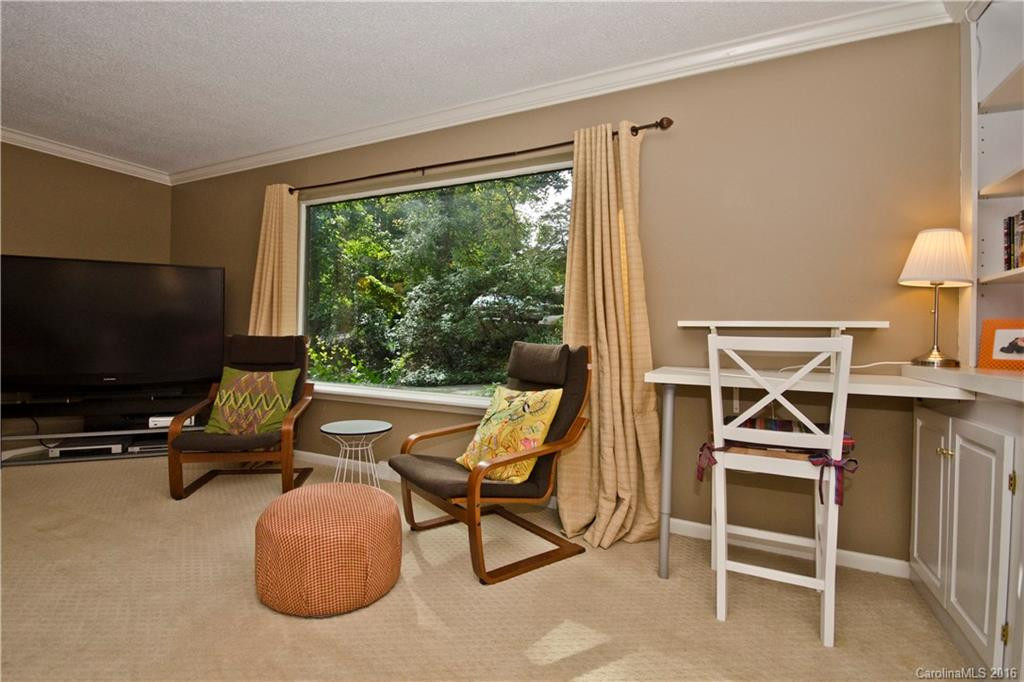 342 Overlook Terrace #19 - Photo 6