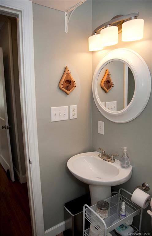 25 Inglewood Avenue - Photo 12