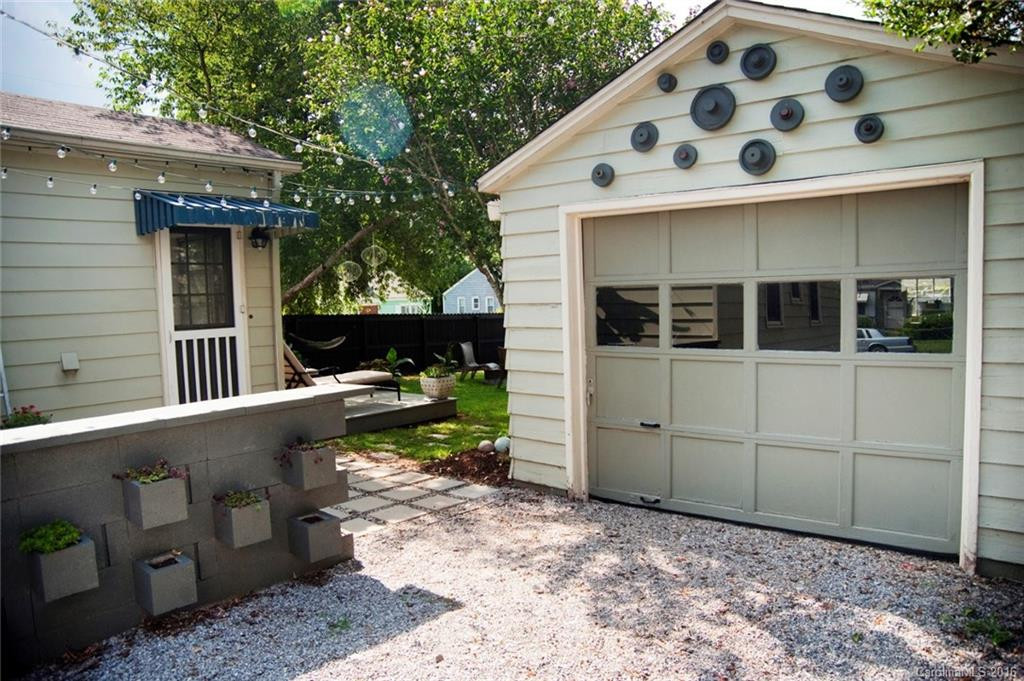 25 Inglewood Avenue - Photo 22