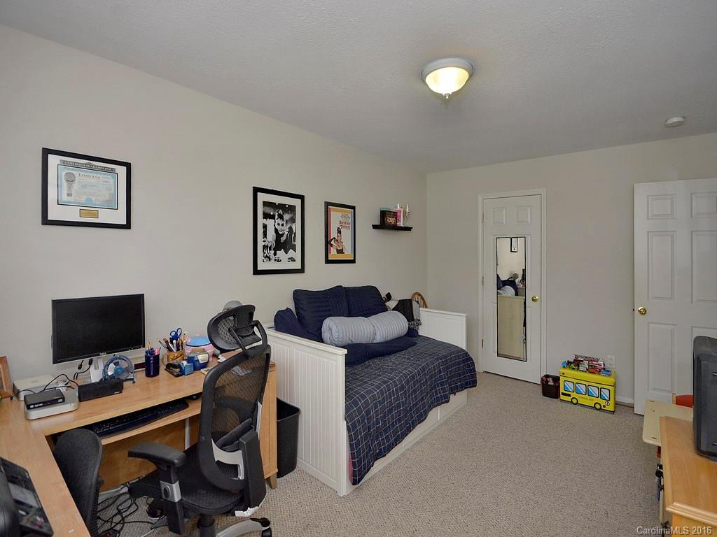 98 Stafford Court #60 - Photo 7
