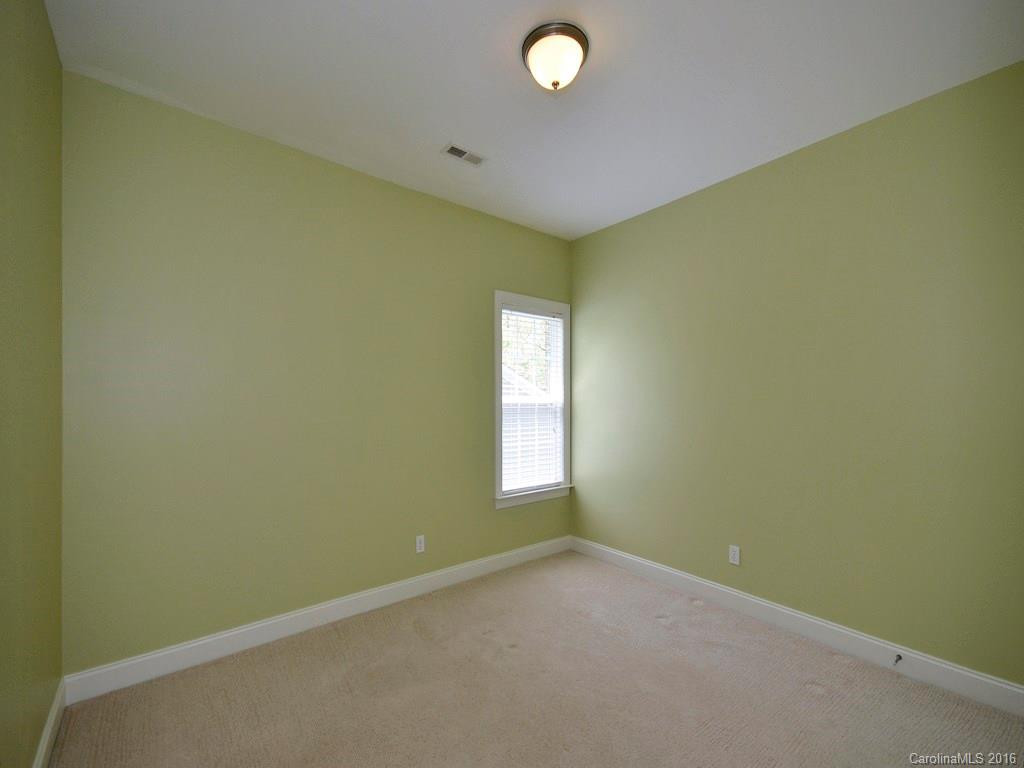 11 Hoolet Court - Photo 11