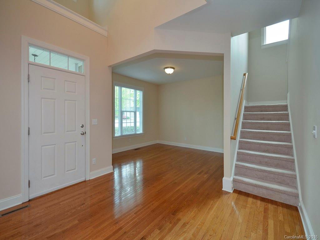 11 Hoolet Court - Photo 4