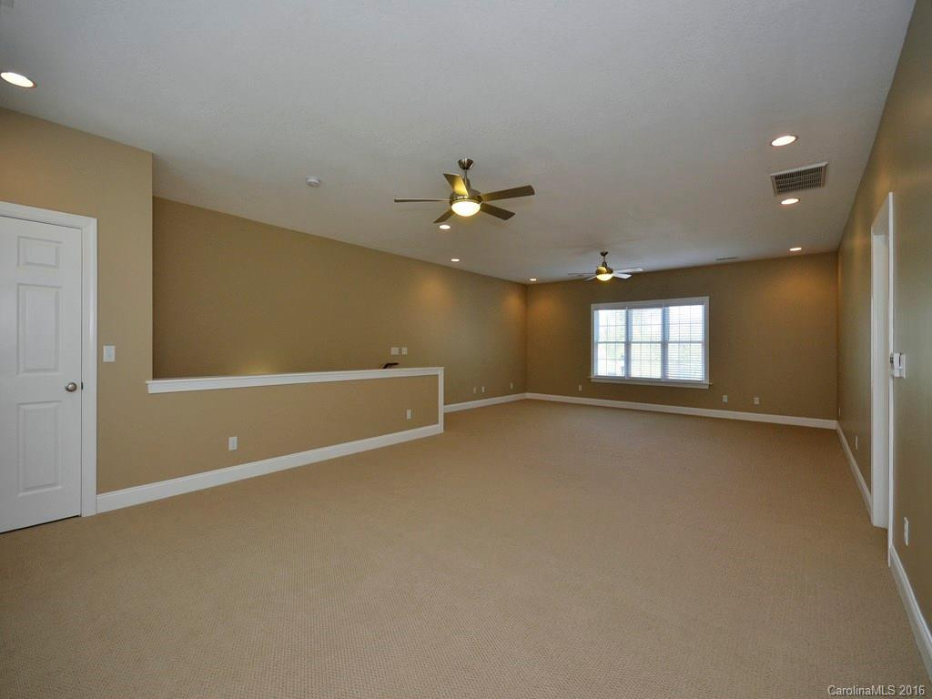 11 Hoolet Court - Photo 10