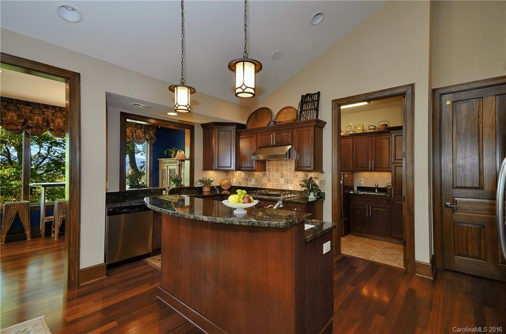 83 Points West Drive - Photo 5