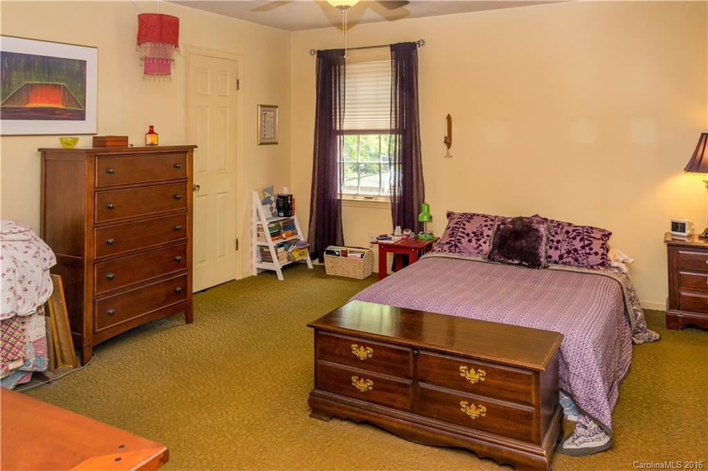 2670 Seminole Drive - Photo 13