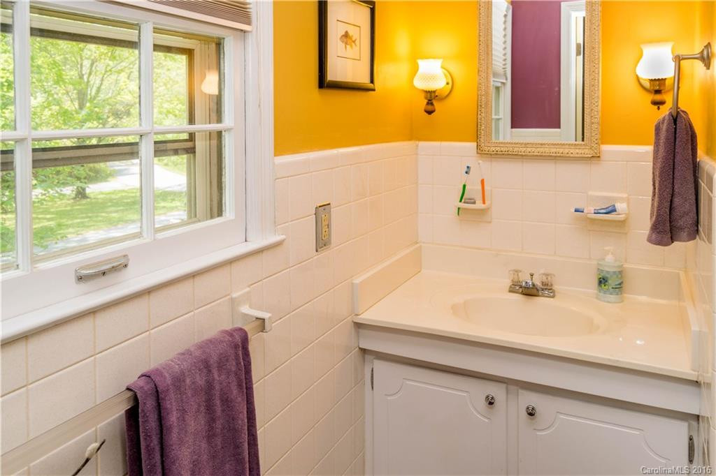 2670 Seminole Drive - Photo 14