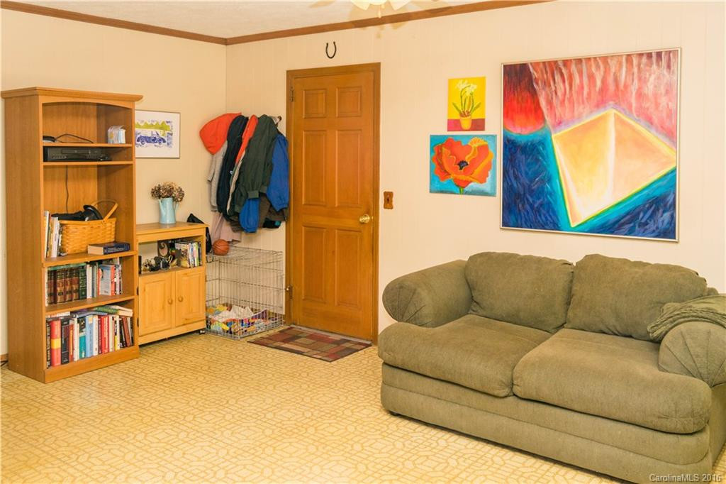 2670 Seminole Drive - Photo 8