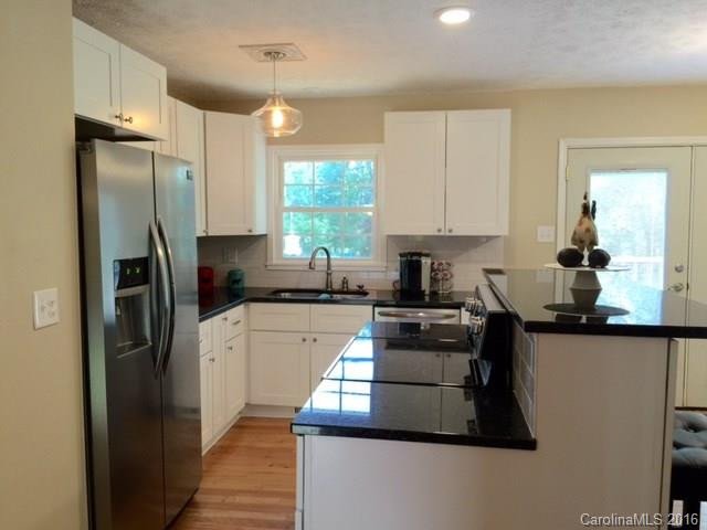 59 Pine Tree Drive - Photo 3