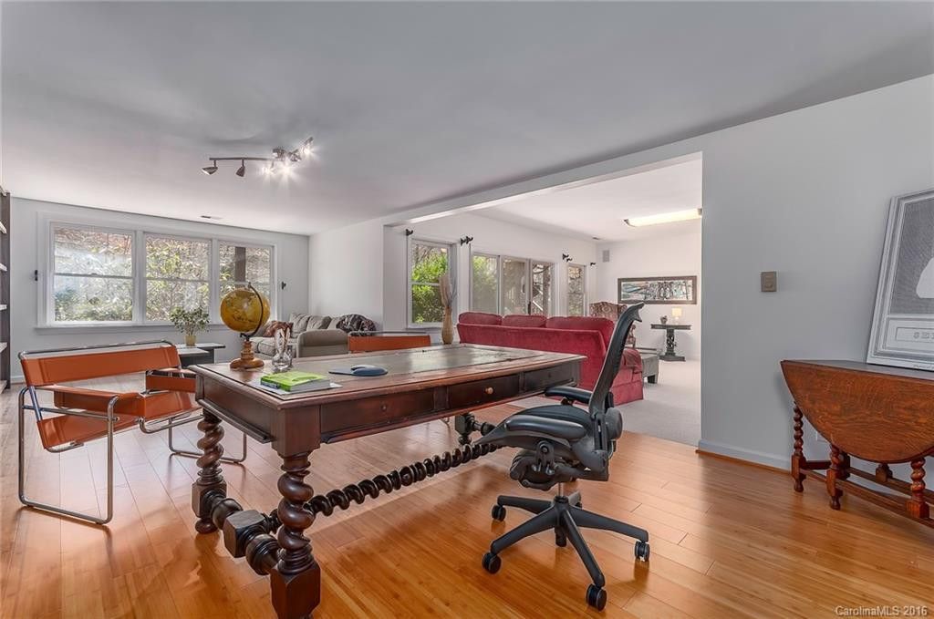 336 Racquet Club Road - Photo 18