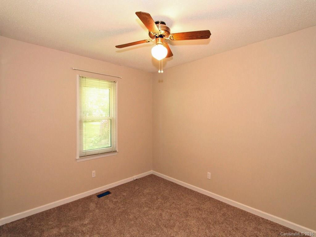 10 Shawn Drive - Photo 11