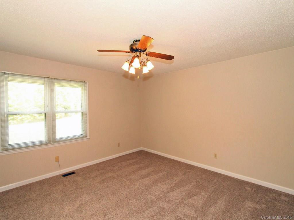 10 Shawn Drive - Photo 9