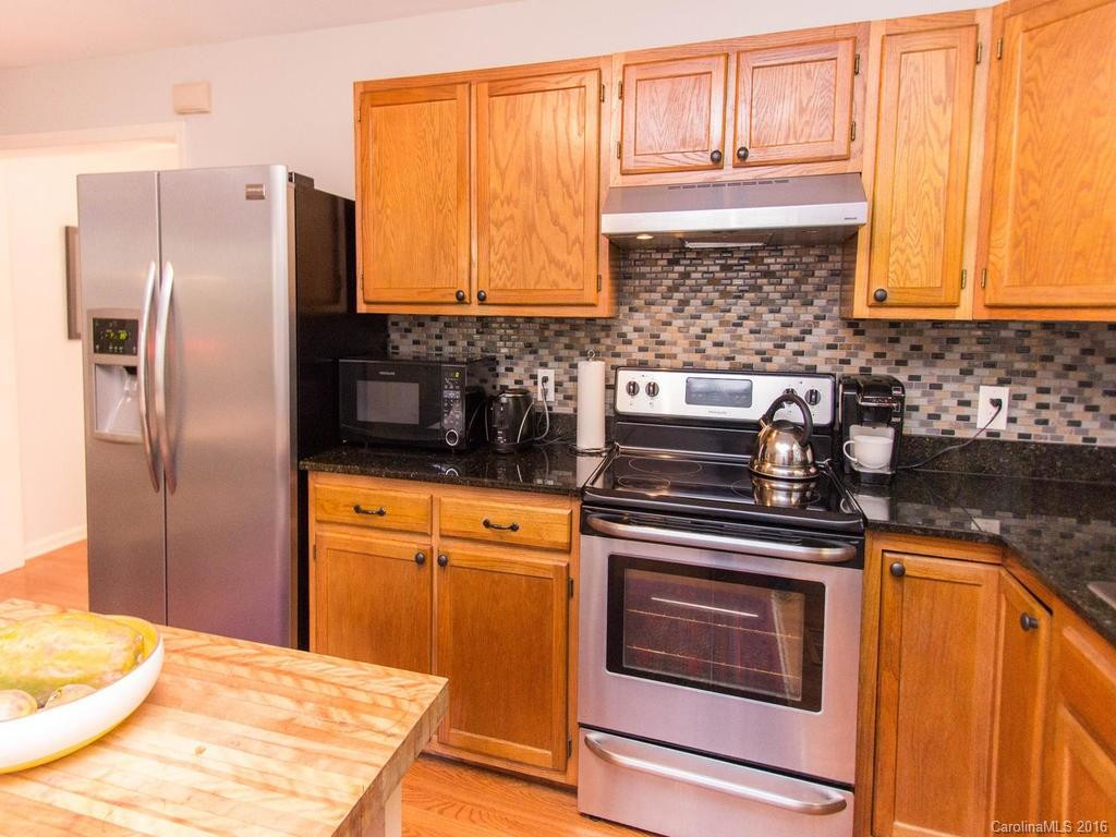 44 Holland Street - Photo 10