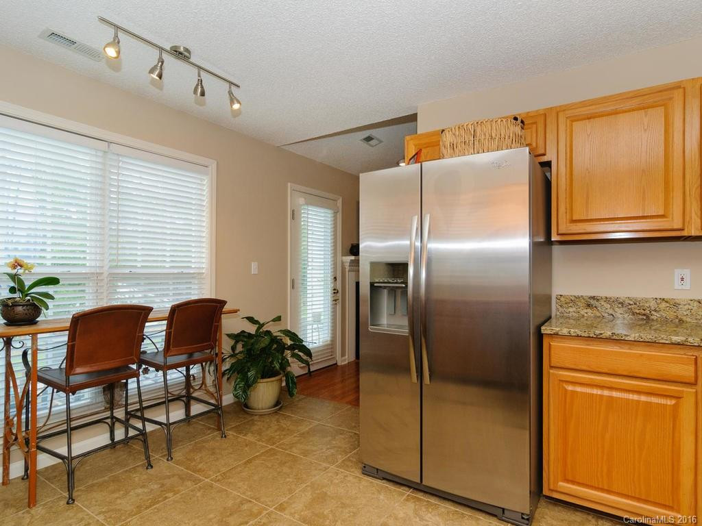 77 Stonehollow Road #Lot 6 - Photo 13