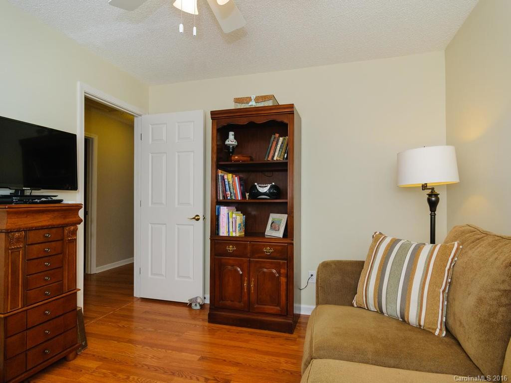 77 Stonehollow Road #Lot 6 - Photo 19