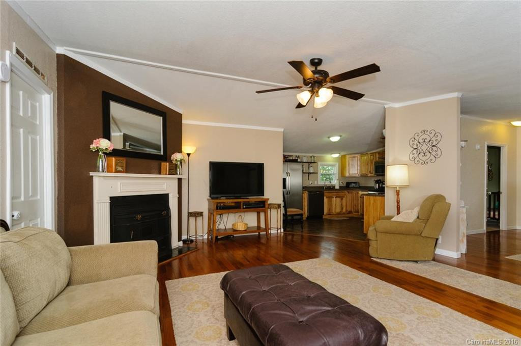 105 Dena Nix Lane - Photo 4