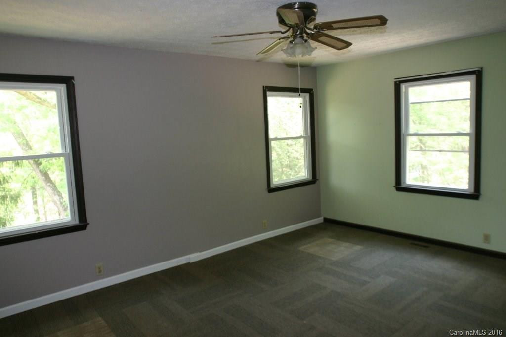 125 Snug Harbor Circle - Photo 12