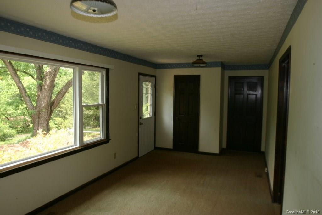 125 Snug Harbor Circle - Photo 6