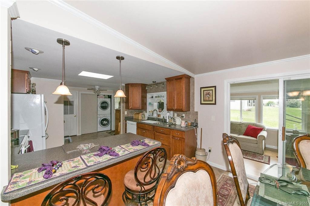 140 Middle Street - Photo 6