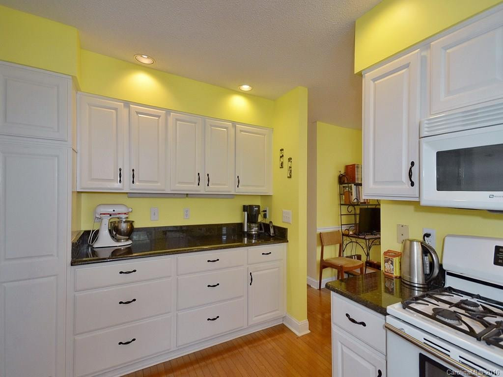 115 Carriage Walk Lane #G-1 - Photo 8
